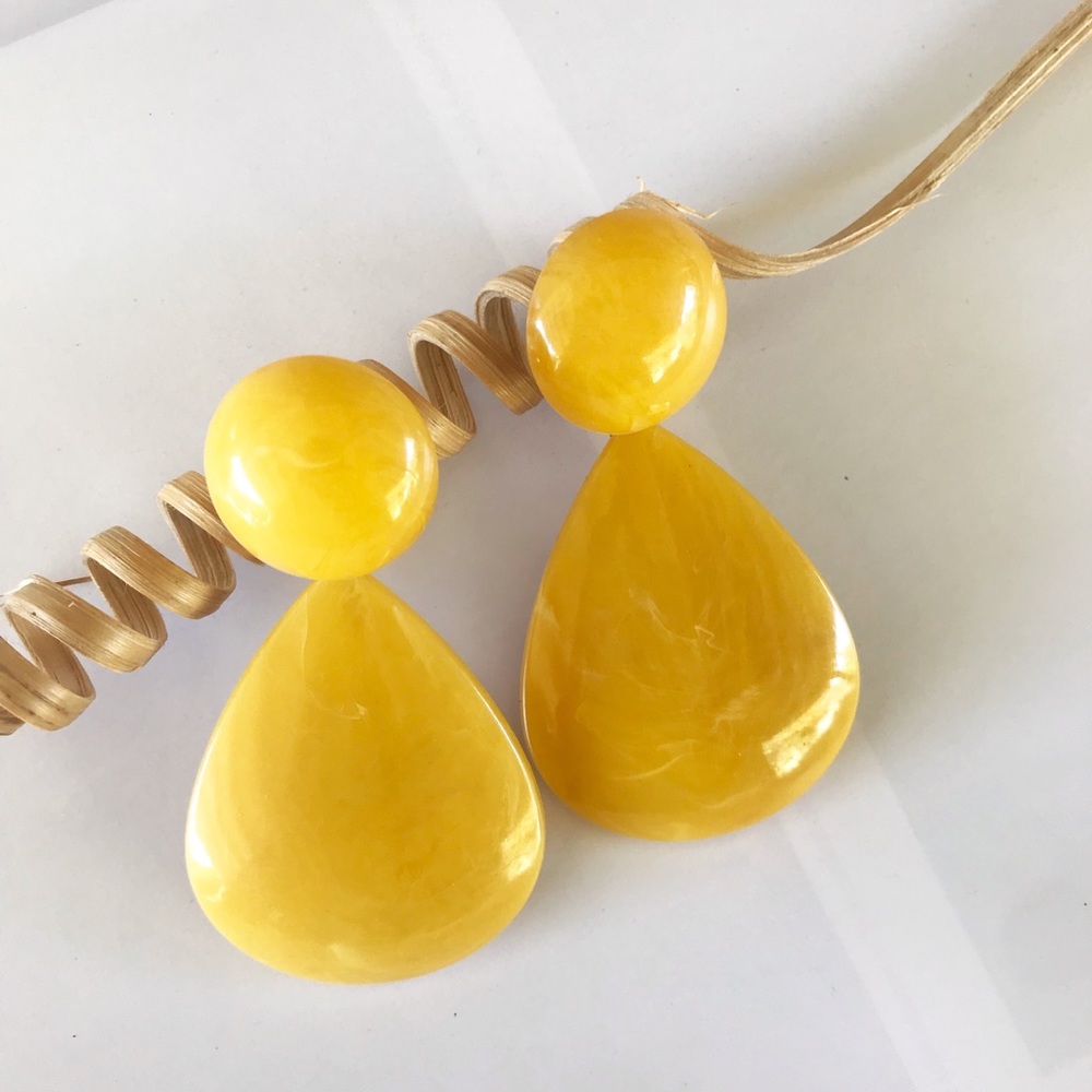Zara yellow 💫statement earrings 🌟 - Picture 5 of 8